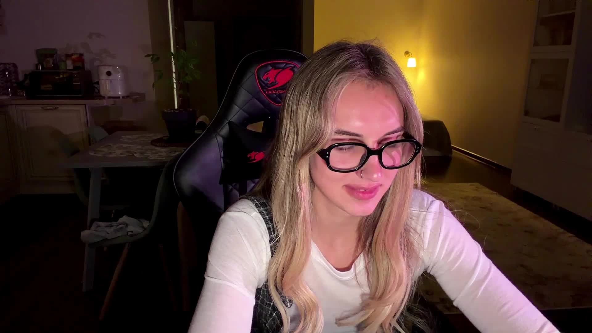 MissyKissy Приват Записи 2026-06-21