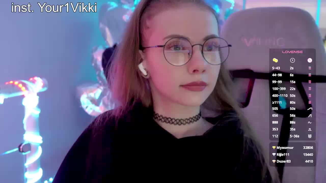 VikkiExtraCheese Приват Записи 2026-06-22