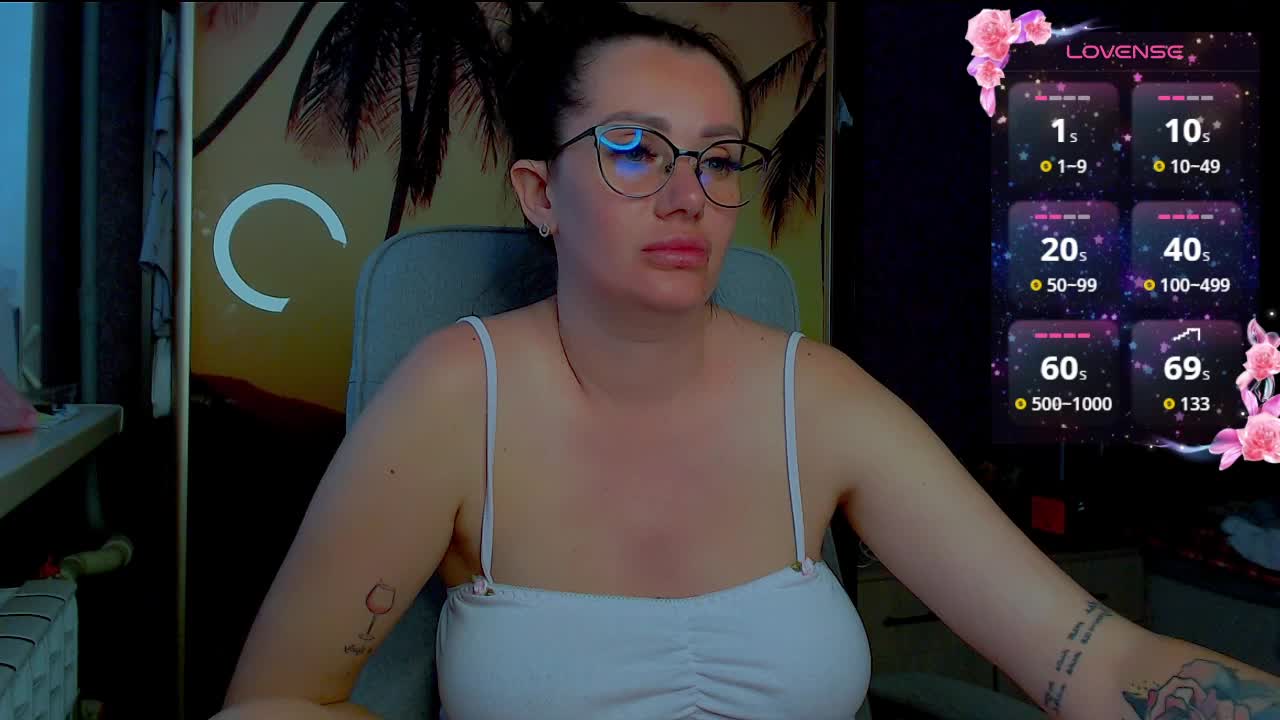 goldenwitchx Приват Записи 2026-06-23