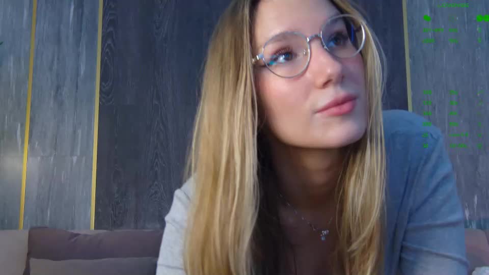 lesliemines Приват Записи 2026-06-23