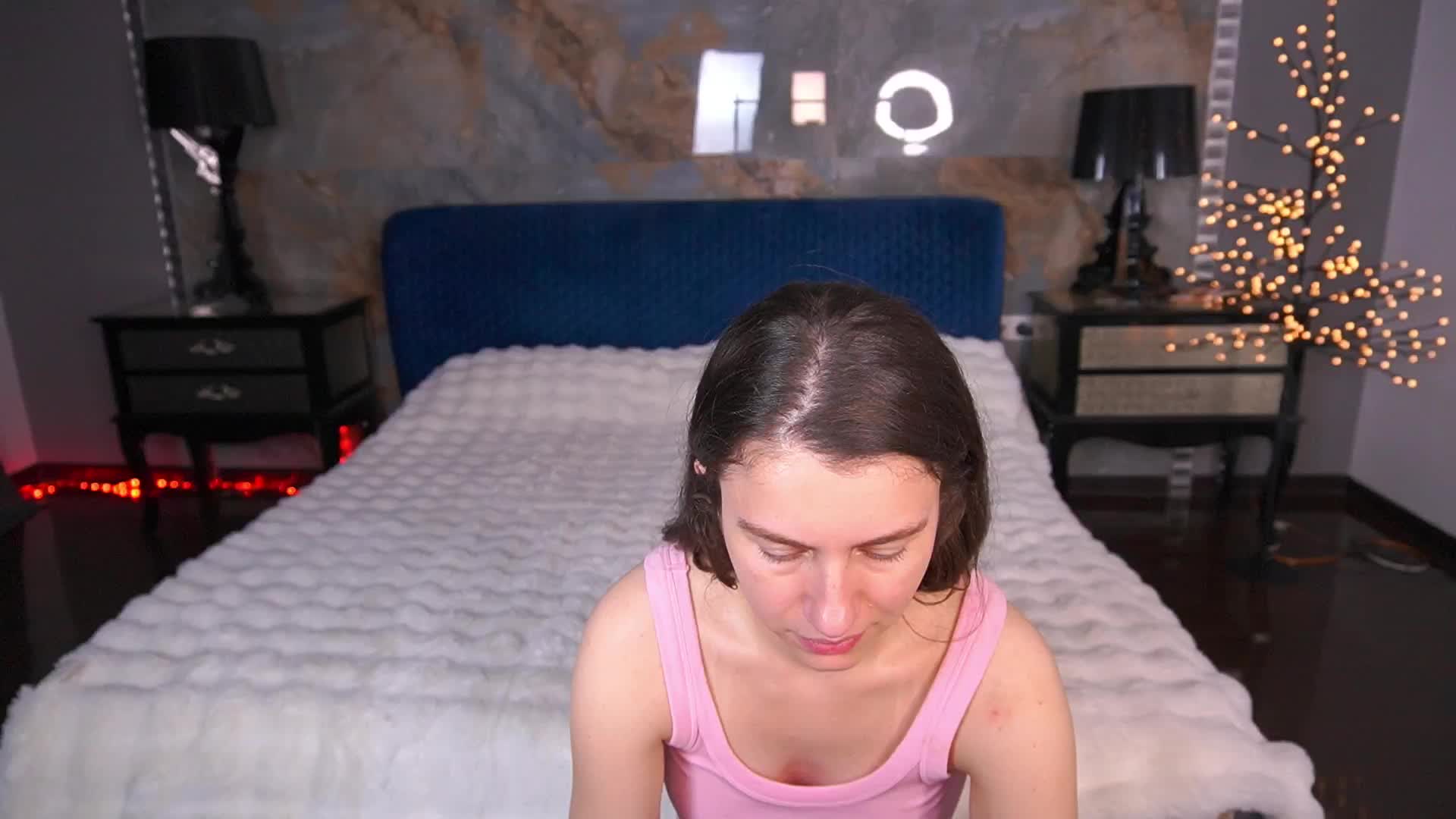 LittleJulii Приват Записи 2026-06-23