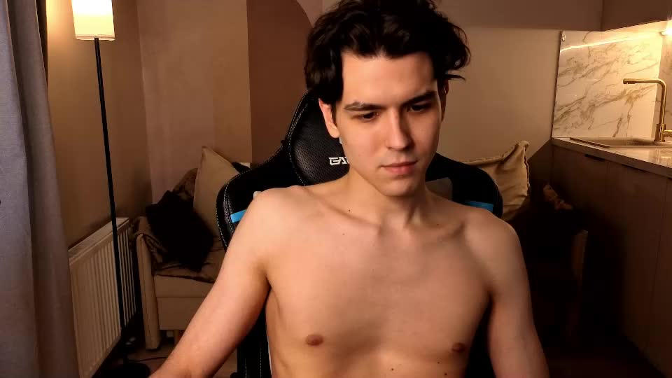 travisrivas Приват Записи 2026-06-24
