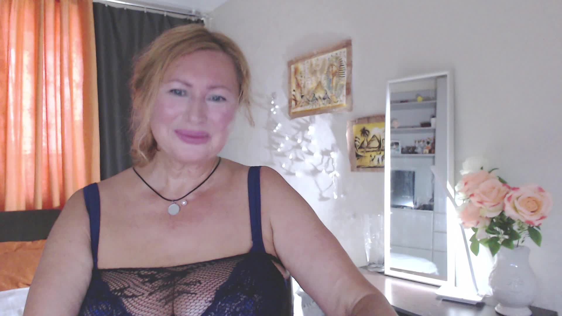 HelenLoyd Приват Записи 2026-06-25