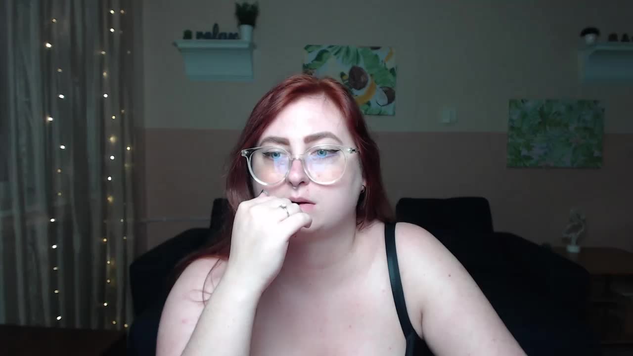 Aliciaredluv Приват Записи 2026-06-26