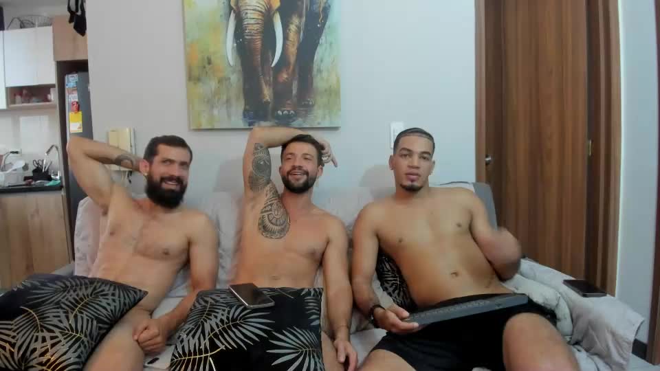 straight__friends Приват Записи 2026-07-01