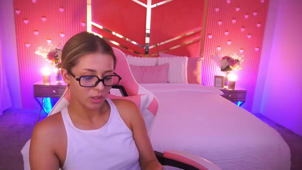 LoveeDove Приват Записи 2026-07-02