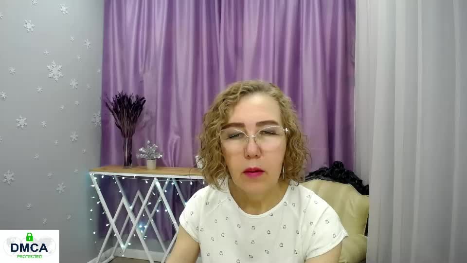queen_a_n_i Приват Записи 2026-07-03