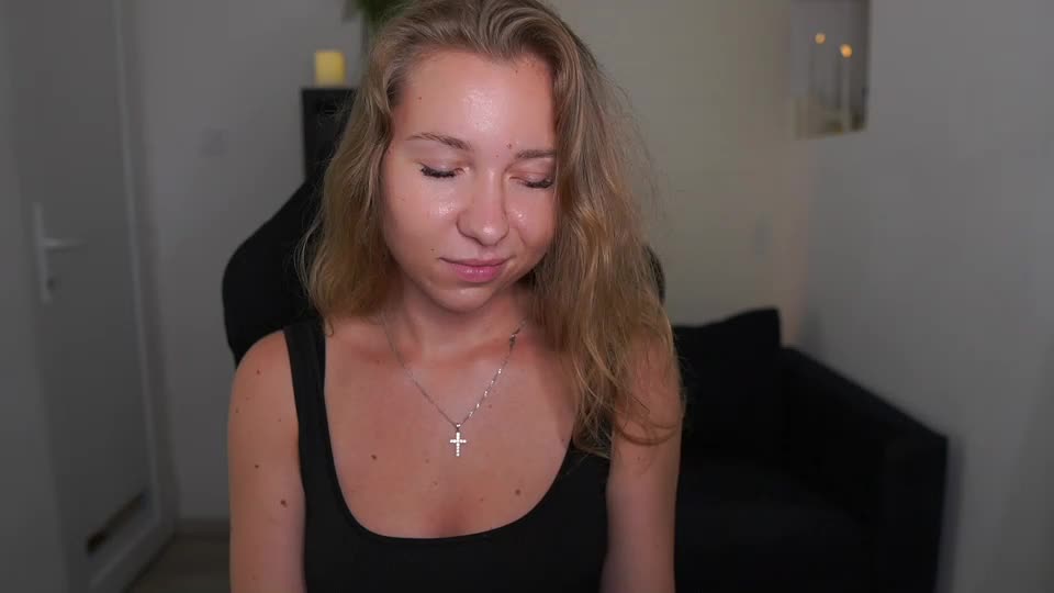 vivienvance18 Приват Записи 2026-07-06