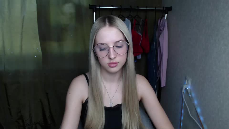 sweet_amelia03 Приват Записи 2026-07-06