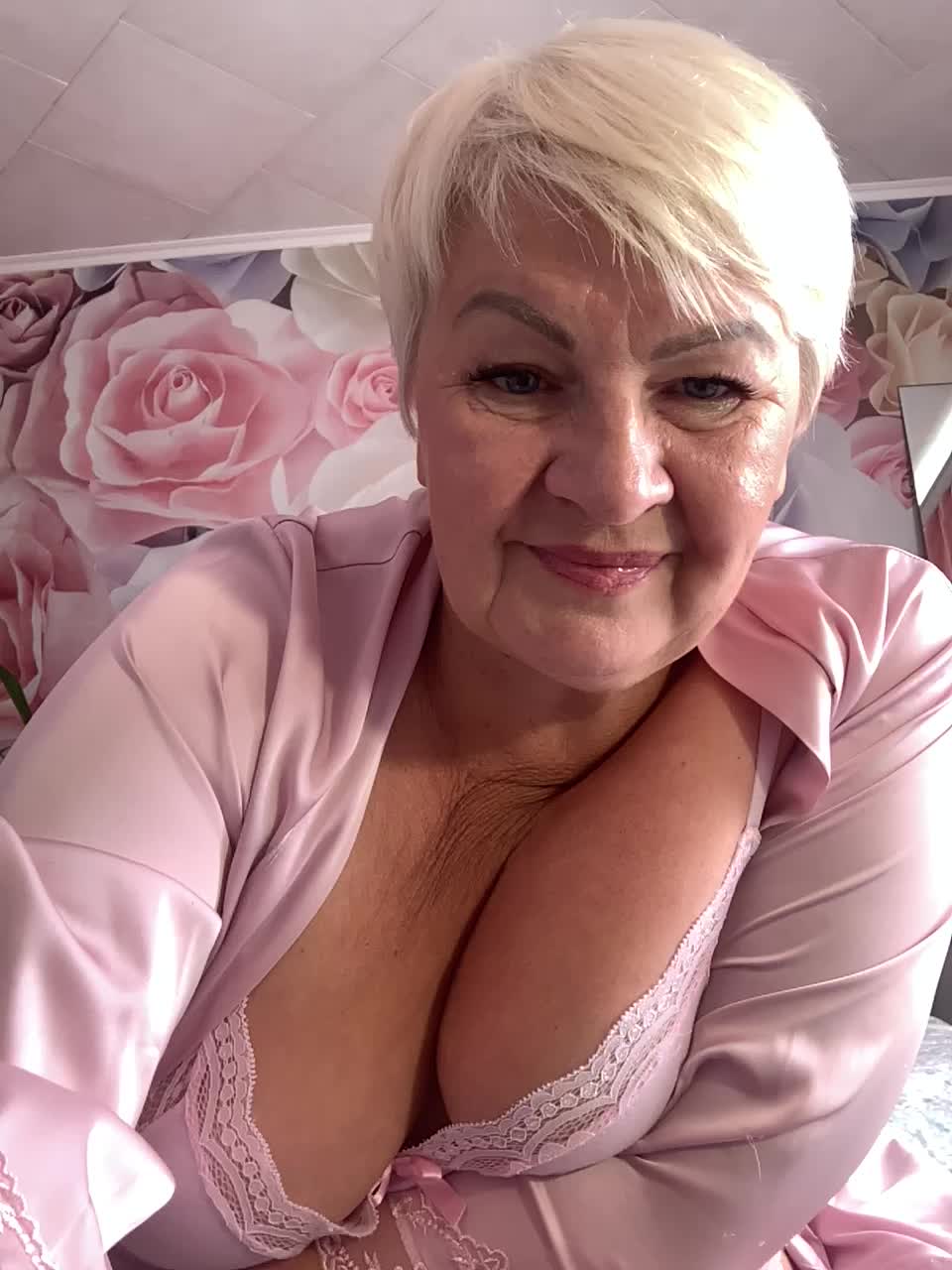 Laura-milf Приват Записи 2026-07-08
