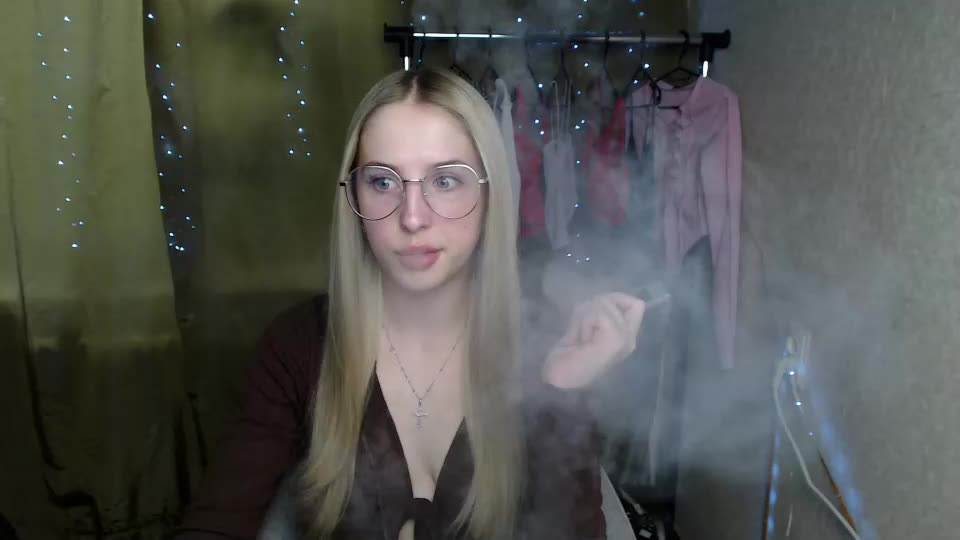 sweet_amelia03 Приват Записи 2026-07-14