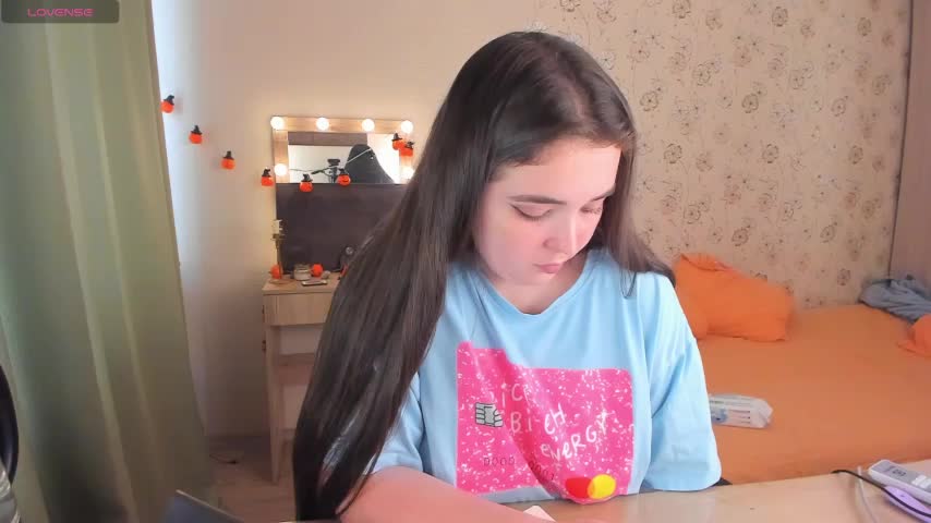 Alice_next_door Приват Записи 2026-07-15