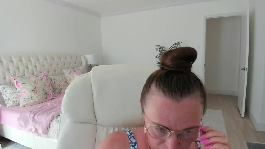 Vika73 Приват Записи 2026-07-15