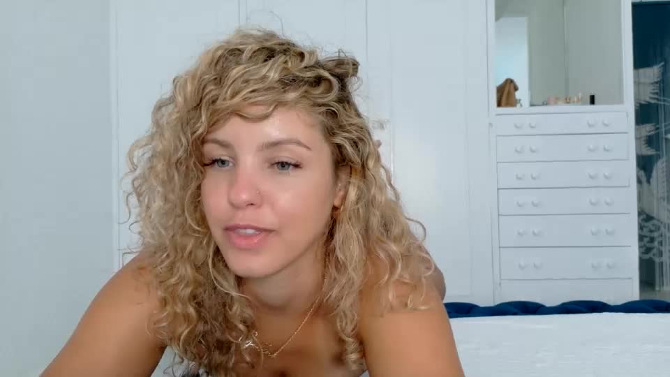theislandgirl Приват Записи 2026-07-16