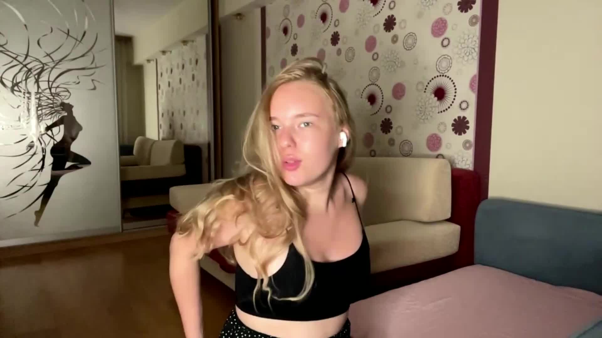 OdiliaVolking Приват Записи 2026-07-17