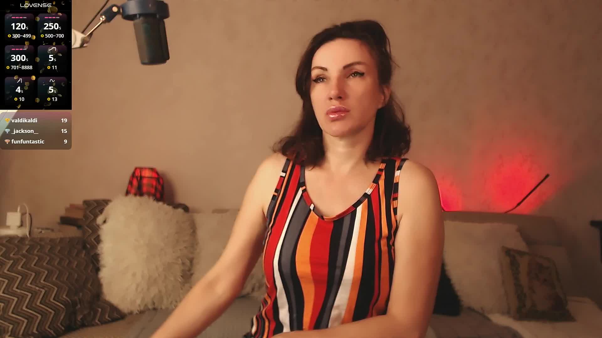 Mercedeswoman Приват Записи 2026-07-17