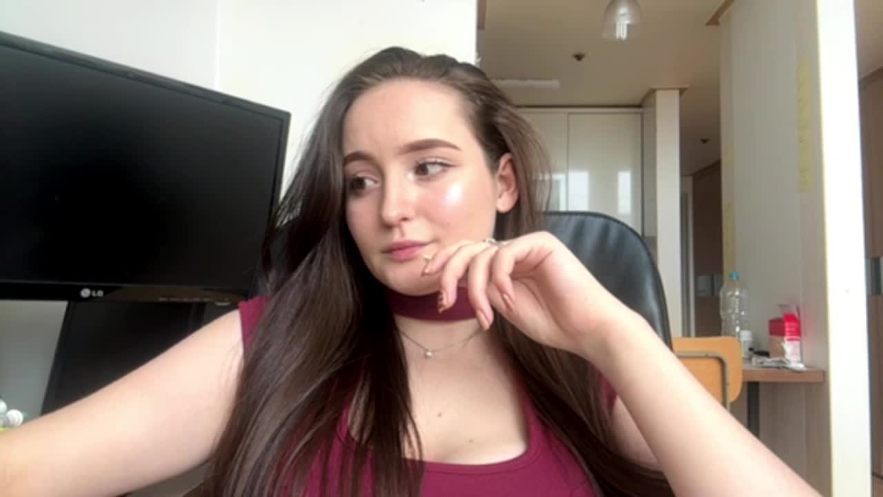 EmillyCarte Приват Записи 2026-07-18