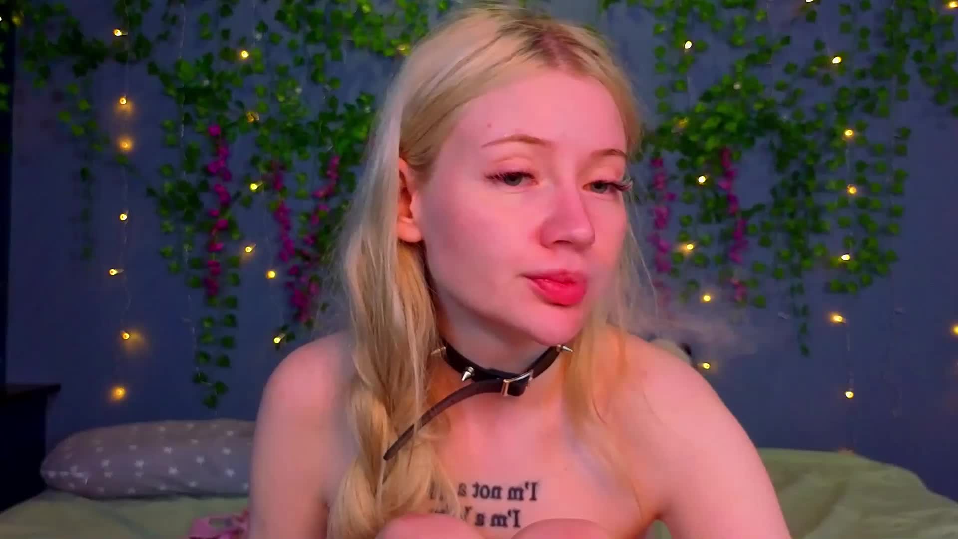 LillieBerry Приват Записи 2026-07-18