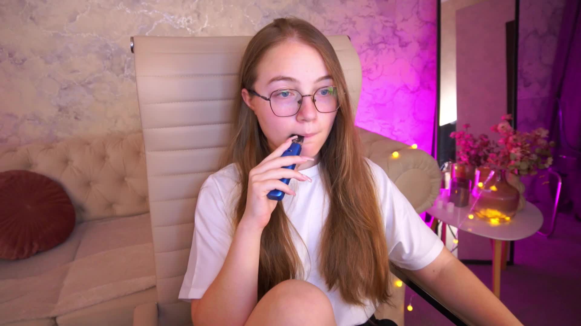 ArrinaWairr Приват Записи 2026-07-18