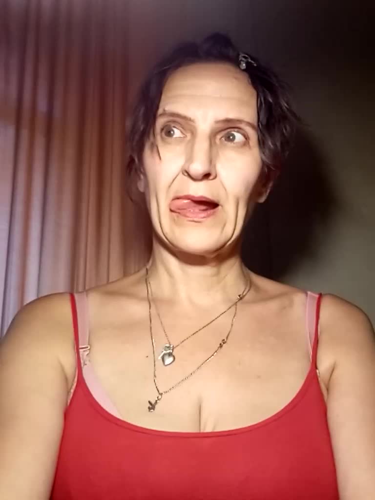 AleneLorrie Приват Записи 2026-07-18
