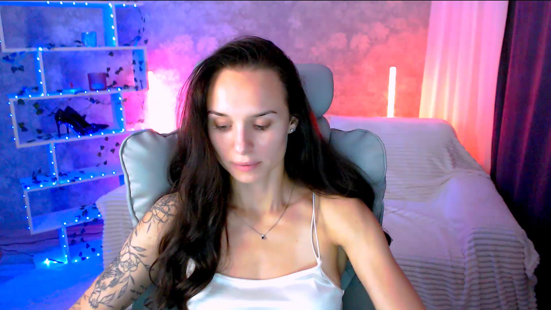 NicoleMerz Приват Записи 2026-07-18