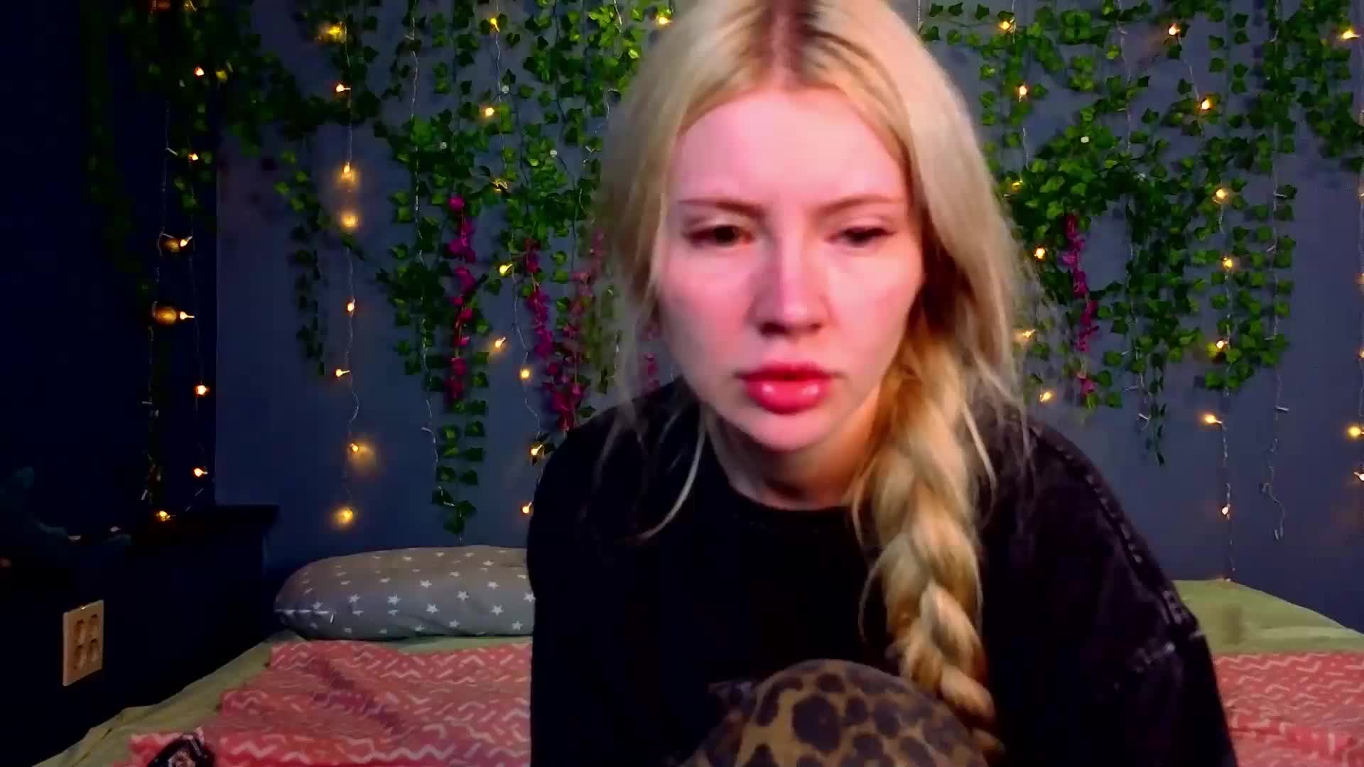 LillieBerry Приват Записи 2026-07-18