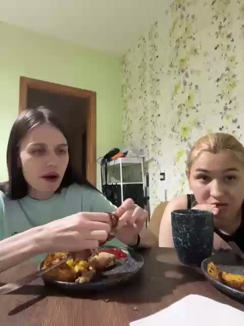 -Zoe-Love- Приват Записи 2026-07-22