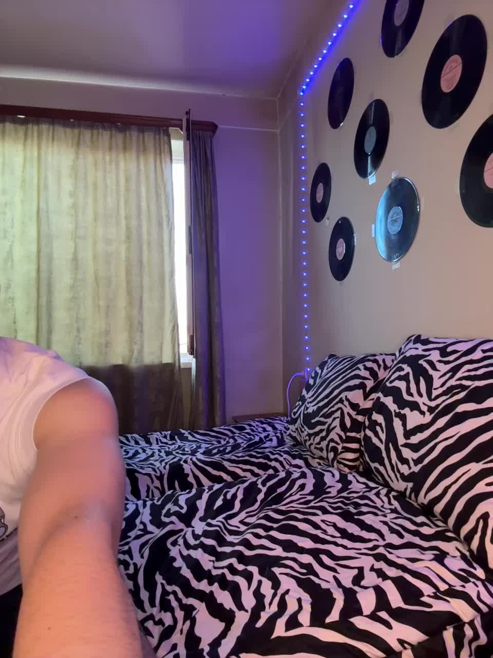 SweetVenomX Приват Записи 2026-07-28