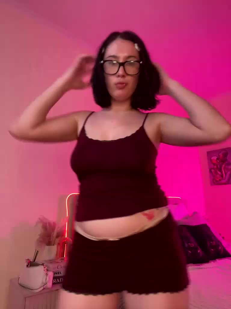 BustyLina Приват Записи 2026-08-01