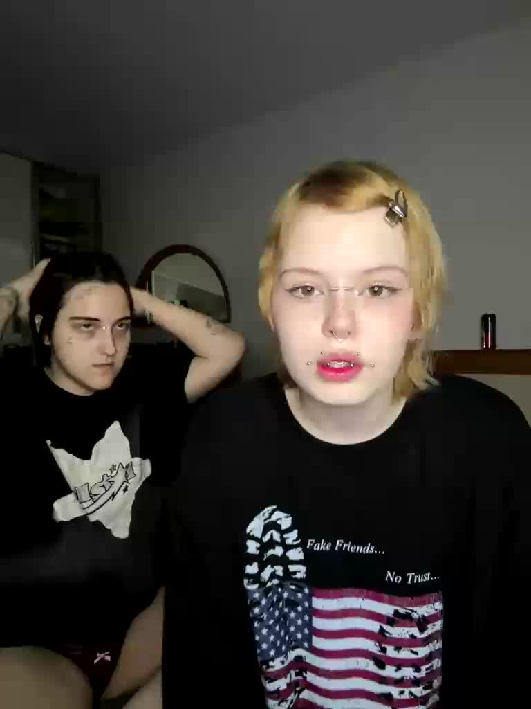 MiaAndAlicee Приват Записи 2026-08-01