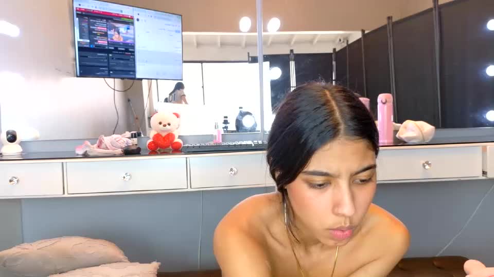 tinycasey18 Приват Записи 2026-08-02