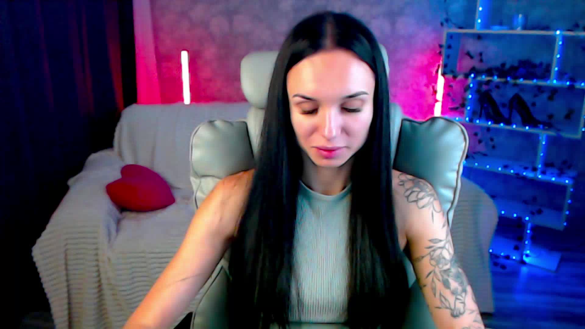 NicoleMerz Приват Записи 2026-08-06