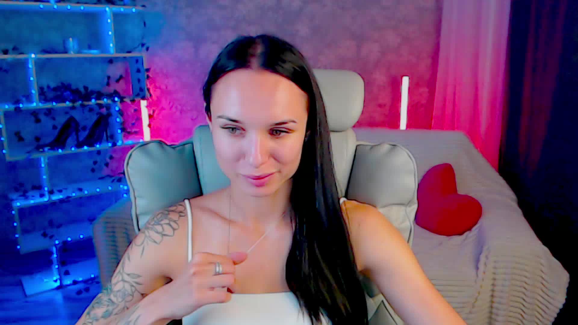 NicoleMerz Приват Записи 2026-08-07