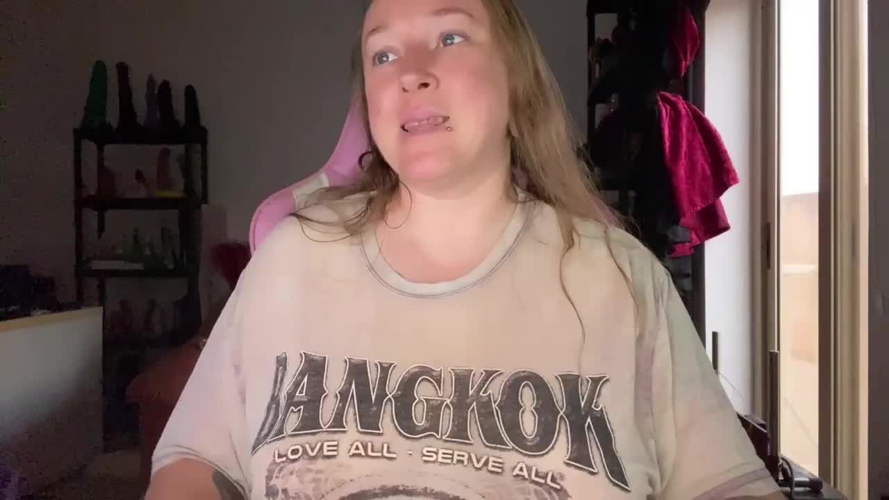 NylonQueen Приват Записи 2026-08-08