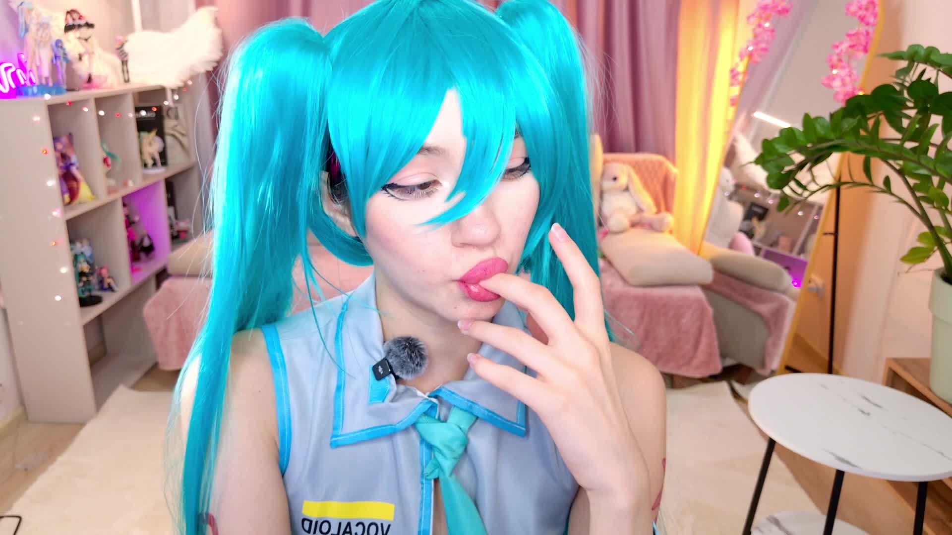 MiiyaCute Приват Записи 2026-08-11