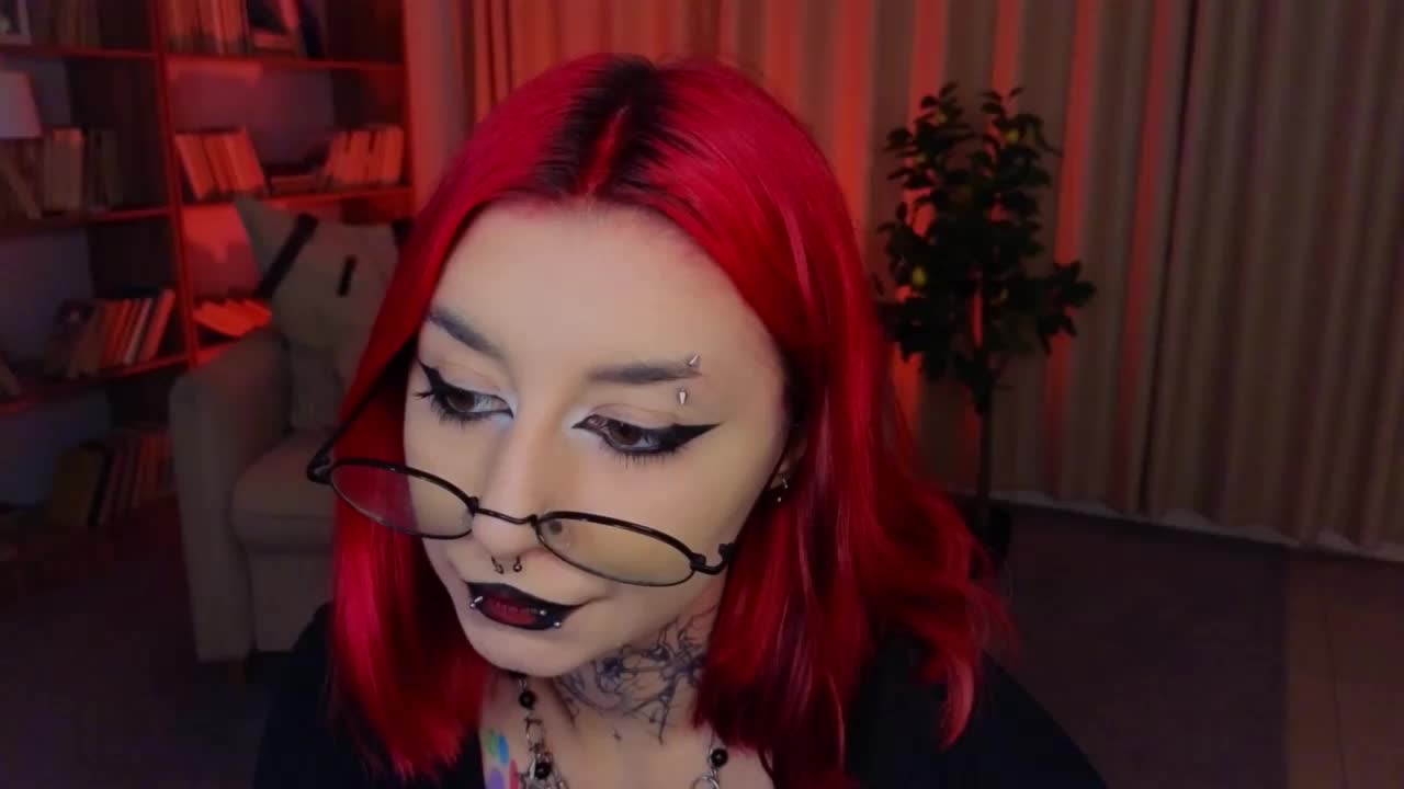 MistressMarcelline Приват Записи 2026-08-11