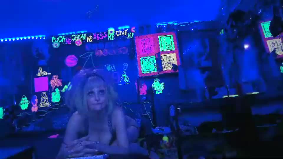 splashh_queen420 Приват Записи 2026-08-12