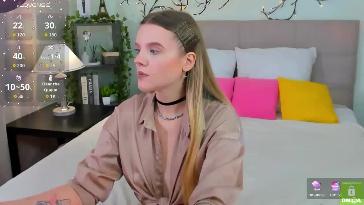 Emma-peach Приват Записи 2026-08-14