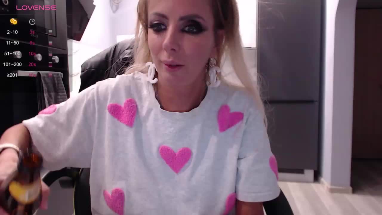 blondalina Приват Записи 2026-08-15