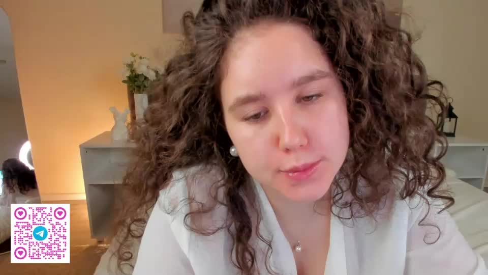 ariella_sol Приват Записи 2026-08-15