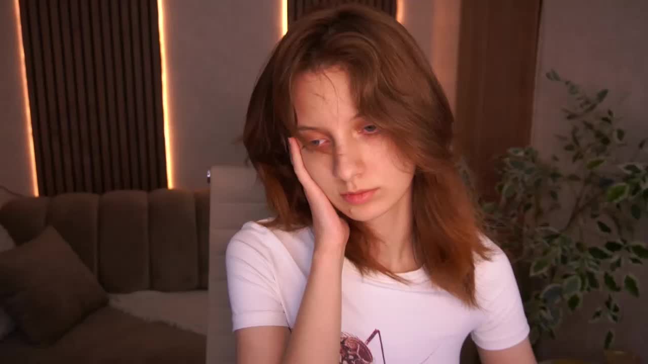 CuteeFoxy Приват Записи 2026-08-15