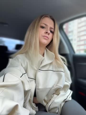 Love_Bri Приват Записи 2026-08-16