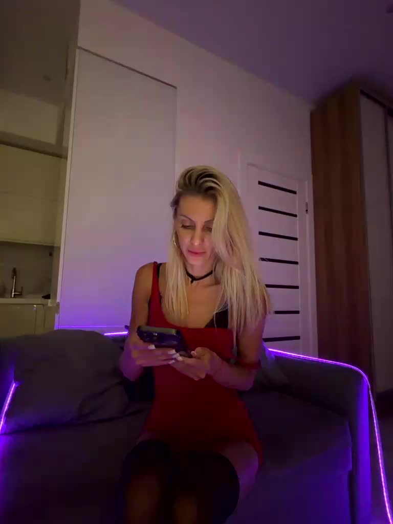 KarinaSimka Приват Записи 2026-08-18