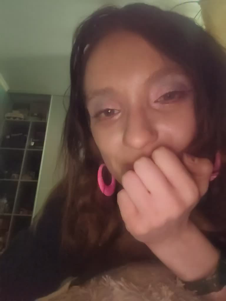 ivvikkilove1994 Приват Записи 2026-08-18