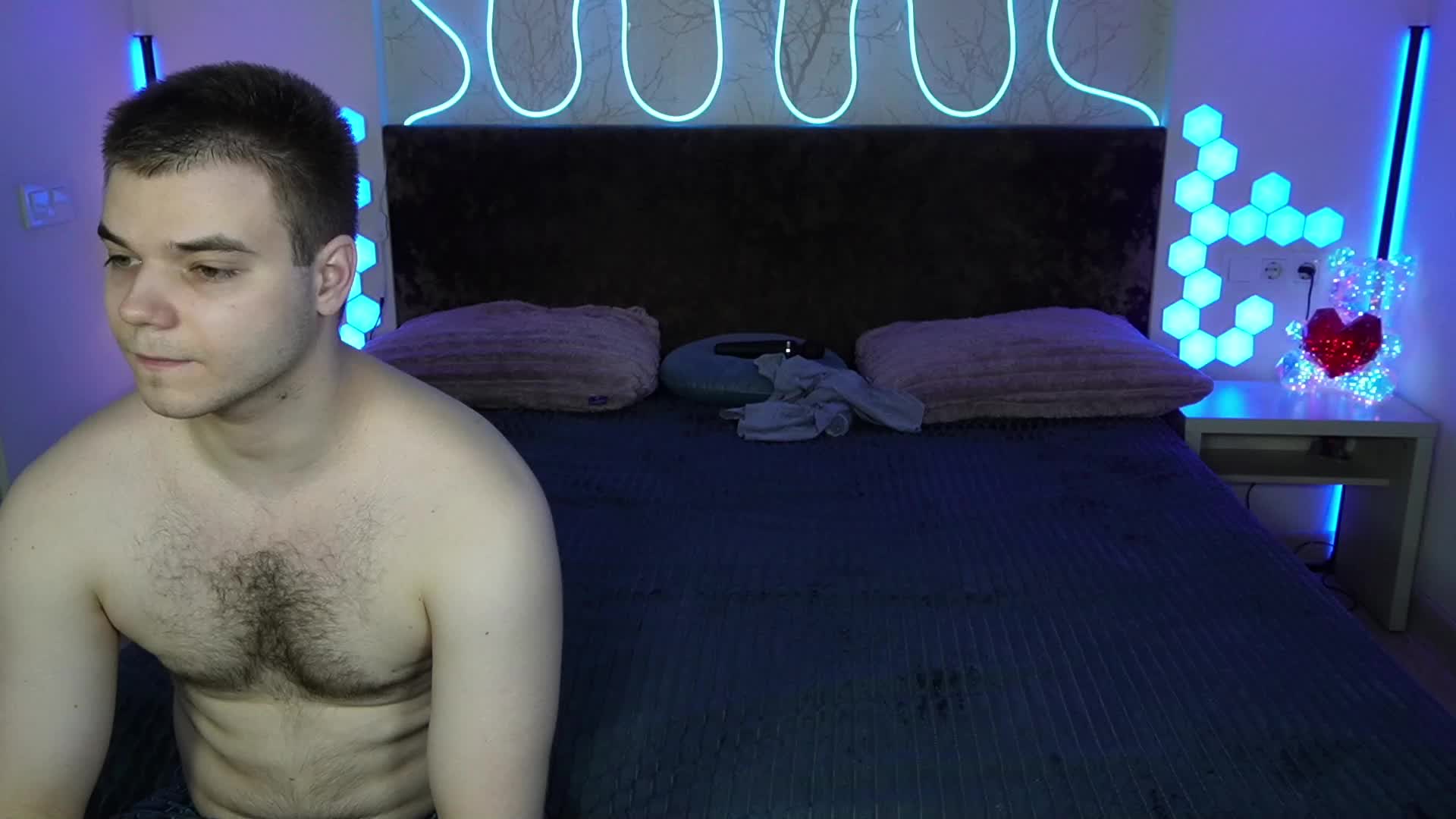 VikkiAndGeorge Приват Записи 2026-08-18
