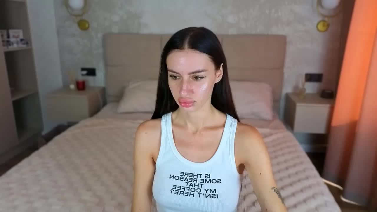SnowWhiteee Приват Записи 2026-08-18