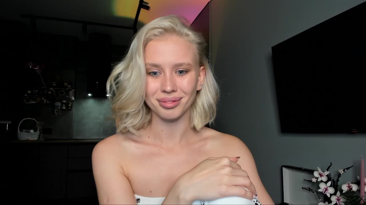 Sunlovv Приват Записи 2026-08-18