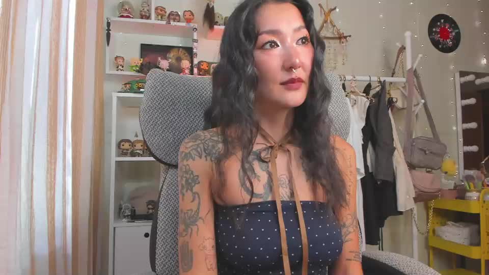 kellyasian Приват Записи 2026-08-19
