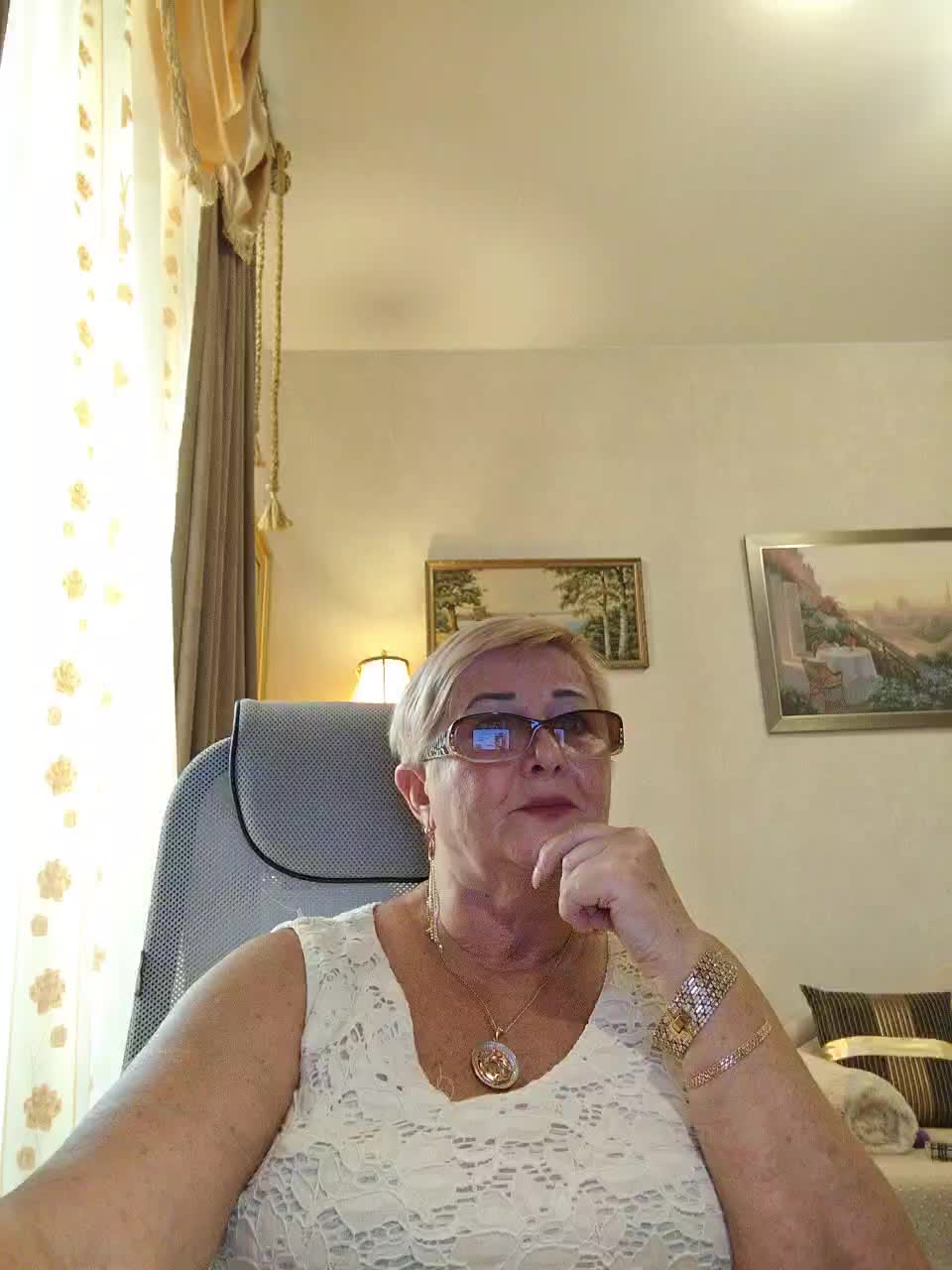 KarinkaSweet Приват Записи 2026-08-20