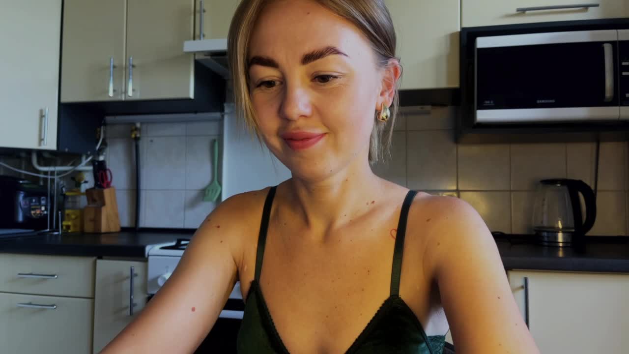 MartaLuna Приват Записи 2026-08-21